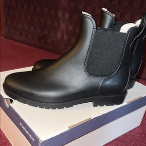 St. John's Bay Sleek Black Chelsea Boots